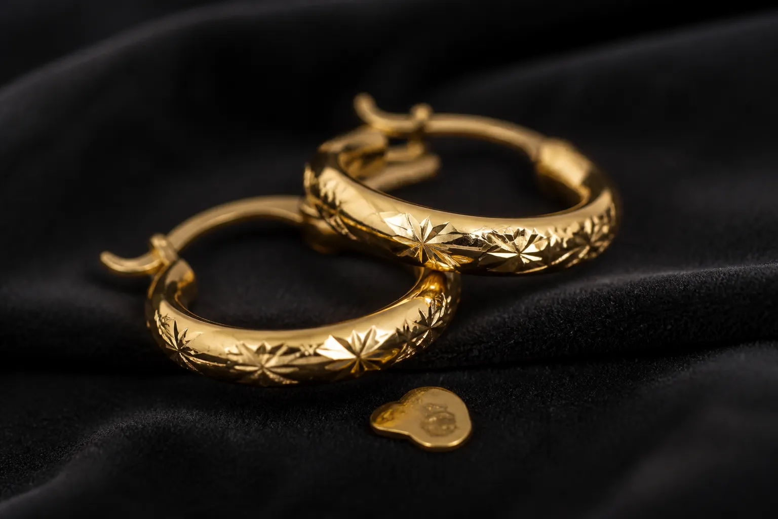 Ohrringe Gold vs. Vergoldete Alternativen: Der große Einkäufer-Vergleich