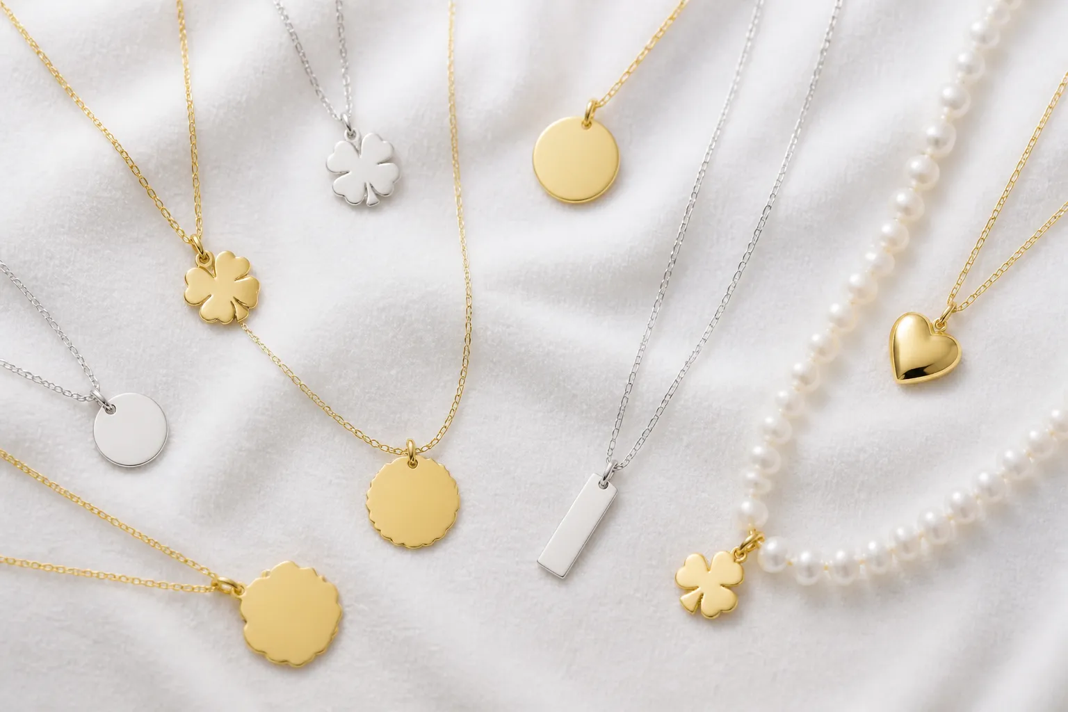 Collier Personnalisé : Guide Sourcing pour Importateurs et Revendeurs OEM